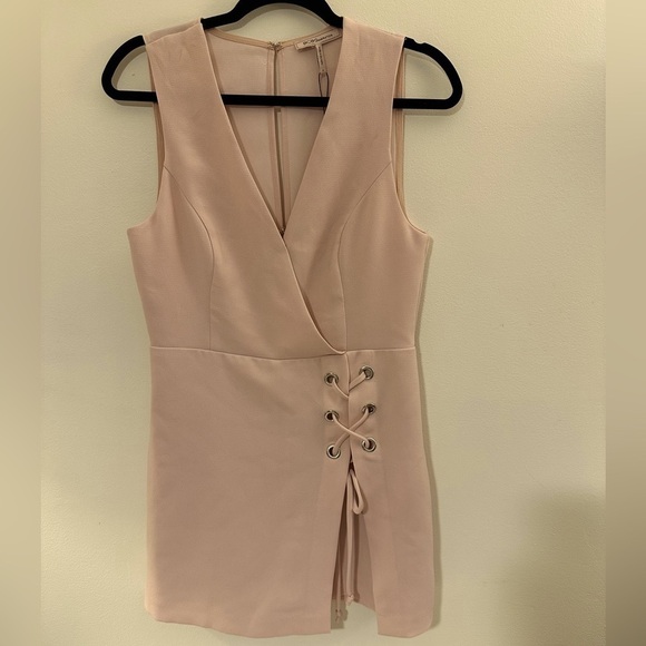 Bcbgeneration Sleeveless Romper Size 8 - Picture 1 of 12